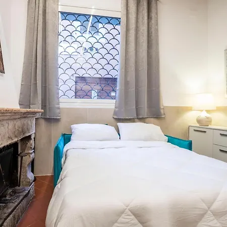 Fcr Piazza Navona - Teatro Pace Apartment
