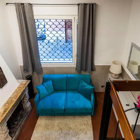 Fcr Piazza Navona - Teatro Pace